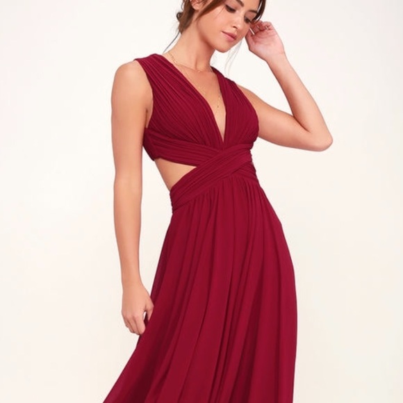 Lulu’s Grecian Cut-Out Gown - Picture 4 of 16